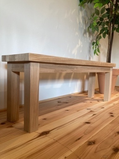 新品！タモ無垢材を使用したコンパクトなベンチjtse