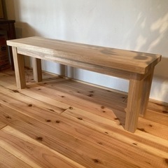 新品！タモ無垢材を使用したコンパクトなベンチjtseの画像