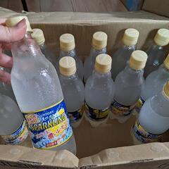 【取引中】サントリー　炭酸水　東海北陸限定★はじける濃いレモン15本　