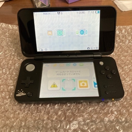 Newニンテンドー2DS LL ドラゴンクエスト はぐれメタルエディション【メーカー生産終了】 
