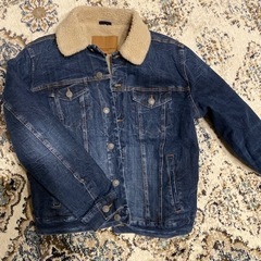 【AMERICAN EAGLE】メンズ　M