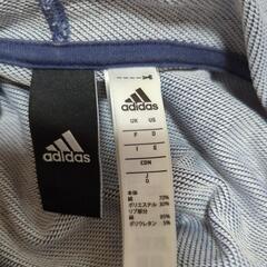 adidas　パーカーの画像