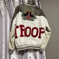 TROOPスタジャンの画像