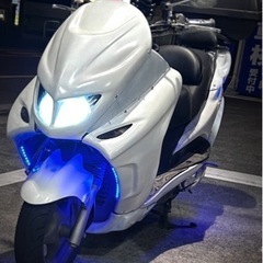 【最終大幅値下げ】マジェスティ125fiフルエアロ(不動)の画像