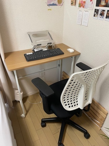 折り畳むデスク+チェア