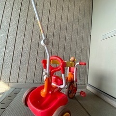⭐17,18日取りに来てくれる方は2000円⭐アンパンマン 折りたたみ 三輪車 オールインワンUPの画像
