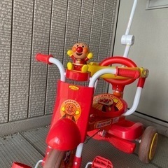 ⭐17,18日取りに来てくれる方は2000円⭐アンパンマン 折りたたみ 三輪車 オールインワンUPの画像