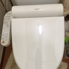 ウォシュレット（TOTO）無料でお渡しします。