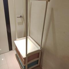 子供用　ハンガーラック