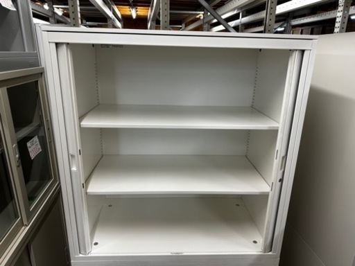 オカムラ　シャッター書庫　天板付き　レクトライン