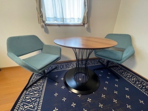 ダイニングテーブルセット　(去年新品購入)