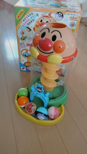 値下げアンパンマン くるコロタワー