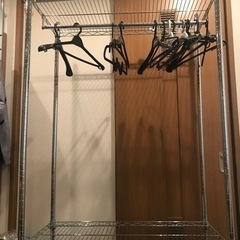 ハンガーラック