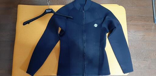 サーフィン ウエットスーツ  zeak 長袖タッパー（2mm）L