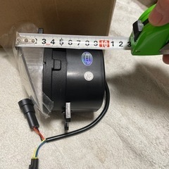 TOYOTA純正同型フォグランプイカリング搭載3眼レンズの画像