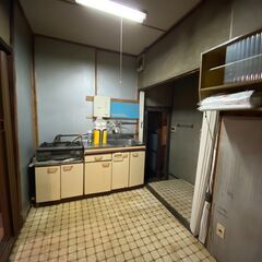 【契約者さん、決まりました！】（駐車場や庭に雑草対策しました！）岐阜県多治見市・駐車場と離れと庭付き平屋の一軒家！！戸建てに激安で住めるチャンス！ − 岐阜県
