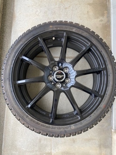 スタッドレス　ホイール込み　225/40R18