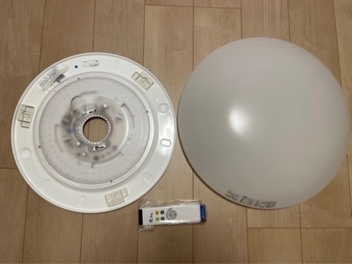 【決まりました】 ②LED電気 ほぼ新品 元値2万  ※リモコン、電気カバー等付き