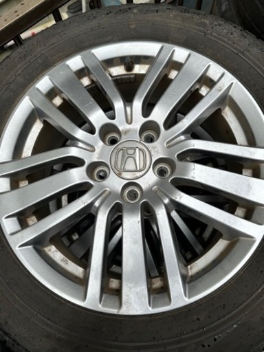 タイヤ  サイズ 215/60 R17 960