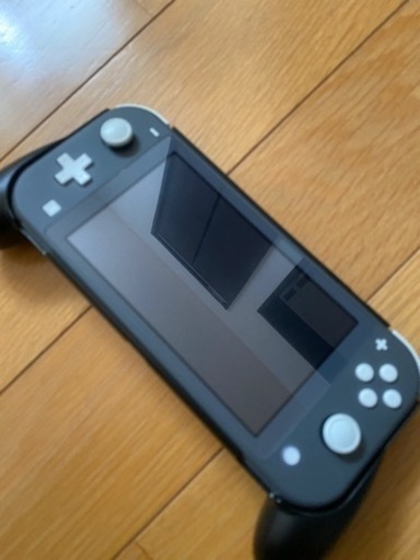 【取引中】NINTENDO Switch light セット