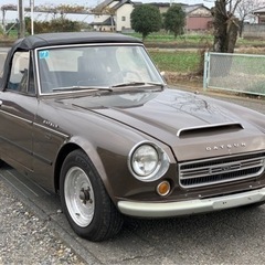 旧車  ダットサン フェアレディ 左ハンドル SRL311 