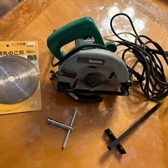 マキタ　電動丸マルノコ6型　M5600A