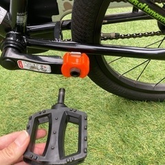 子供用自転車　d-bike 18インチ　黒/グリーン　整備済み、防犯登録抹消済みの画像