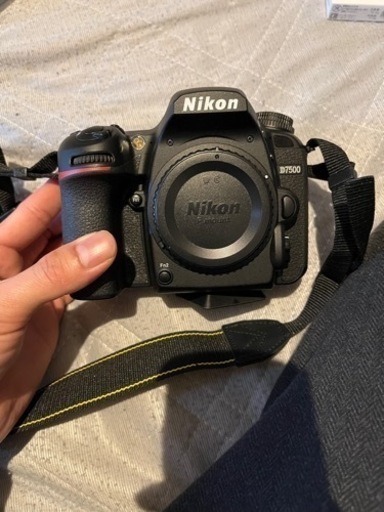 Nikon D7500ボディ　純正レンズ＋広角レンズ　etc