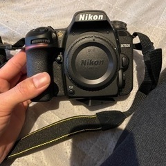 Nikon D7500ボディ　純正レンズ＋広角レンズ　etc