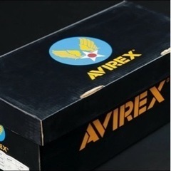 お値引きしました❣️AVIREXスニーカーの画像