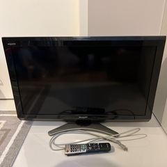 【液晶テレビ SHARP AQUOS 32インチ 2011年製】