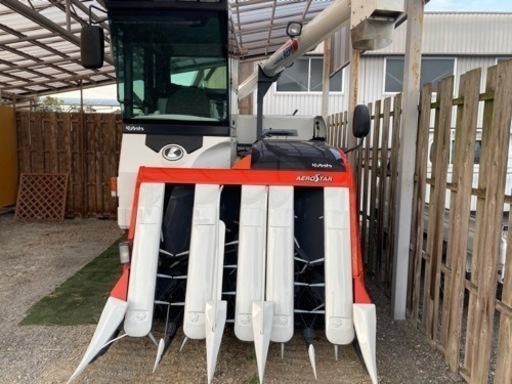 クボタ　コンバイン　AR70 キャビン付