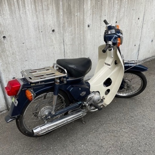 ホンダ　スーパーカブ　カスタム　50cc　ネイビーメタ