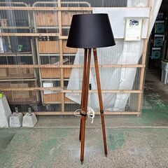 アンティーク調　サーチライト　フロアライト　木製三脚 AAAZM フロアライト おしゃれ 北欧 LED電球 三脚脚立 木 スタンド
