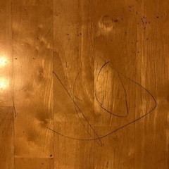 リビングテーブル※ズタボロですの画像