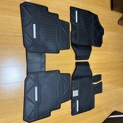 現行ハスラー  純正フロアマット