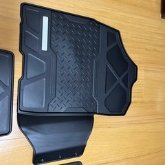 現行ハスラー  純正フロアマットの画像