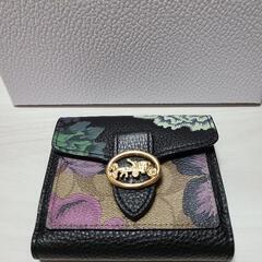 未使用　COACH　2つ折り財布
