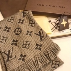 状態良いですLOUIS VUITTONルイヴィトンヴェローヌマフラー