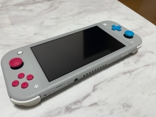 Switch lite  ソードシールド柄入り