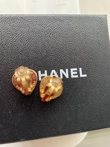 お取り引き先決まりました　CHANEL イヤリング