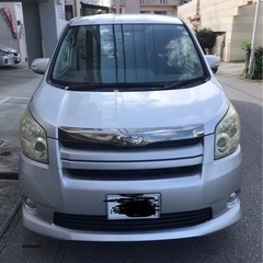 【車検令和5年11月まで】トヨタ　ノア