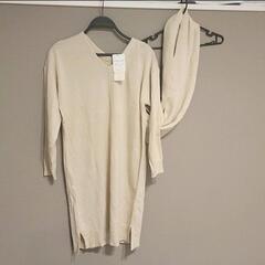 新品ニットセーターワンピースとスヌード