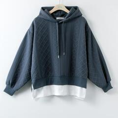 フード付き　重ね着風　トレーナー　4Lの画像