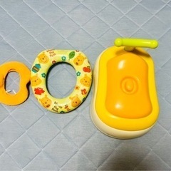 コンビ　ベビーレーベル　おまるでステップ（オマケ付き）の画像