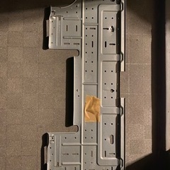 エアコン取り付け金具