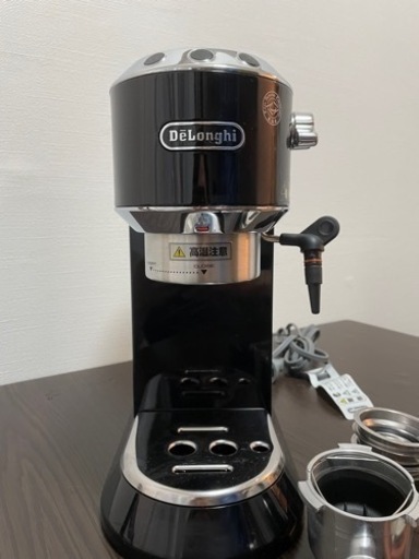 代理出品　　デロンギ　エスプレッソメーカー