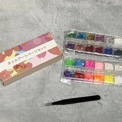 極薄　蝶ネイルパーツの画像