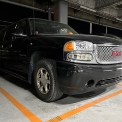 成約済み　2001年モデル　GMC ユーコン　デナリXL