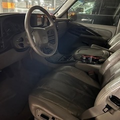成約済み　2001年モデル　GMC ユーコン　デナリXLの画像